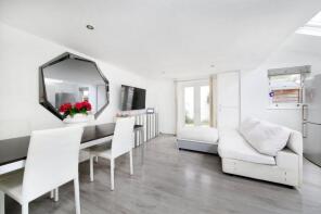 10, Prairie Street, London SW8 3PU