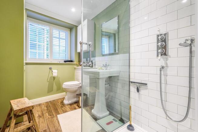 Master en-suite