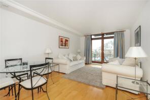 Flat 42, Shearwater Court, Star Place, London E1W 1AD