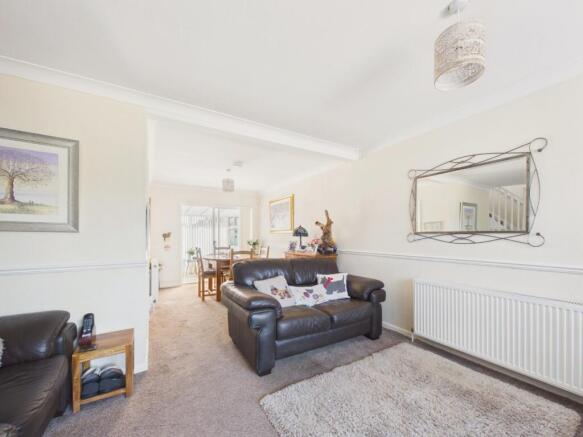 3 bed Semi-Detached for sale Image 9
