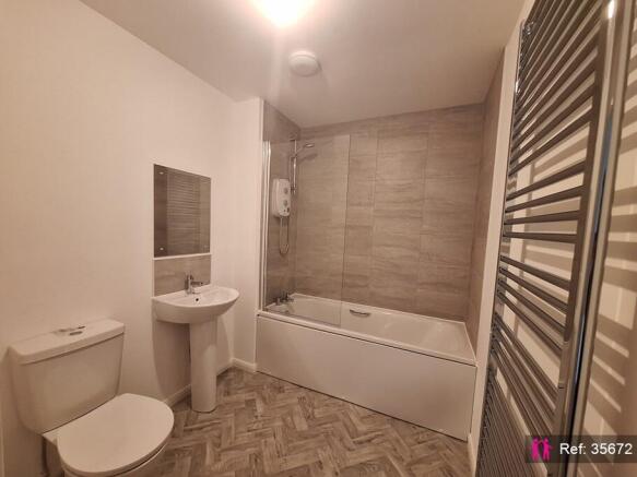 3 bed Semi-Detached for sale Image 10