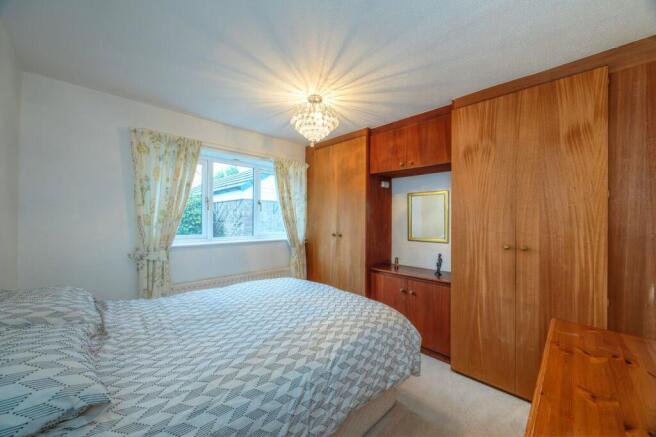 2 bed Detached Bungalow for sale Image 11