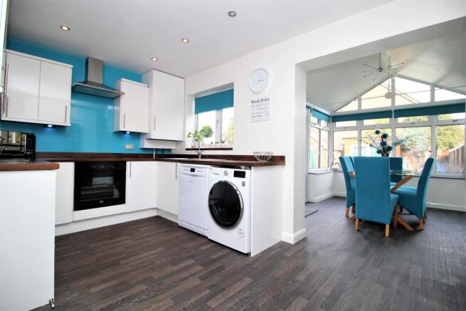 Kitchen / Diner