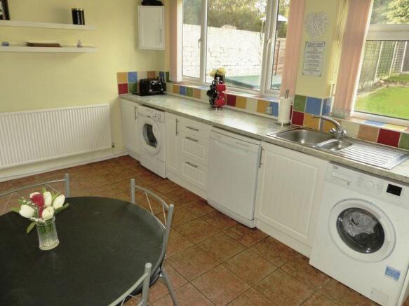 Kitchen 2