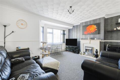 Knockhall Chase, Greenhithe, DA9