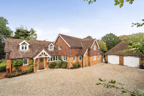 New Mill Lane, Eversley, Hook, Hampshire, RG27