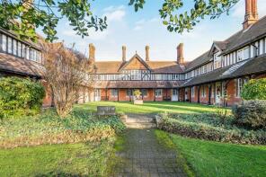 3, Maples, Clarence Road, Harpenden AL5 4AQ