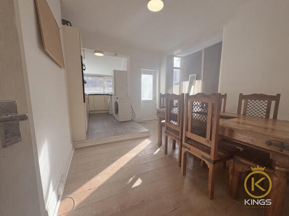 66 DEVONSHIRE AVE...