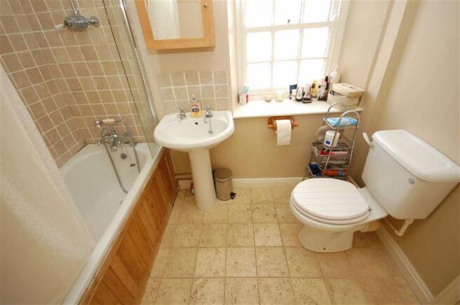 Bathroom/w.c.