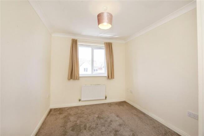 2 bed Apartment to rent Image 7