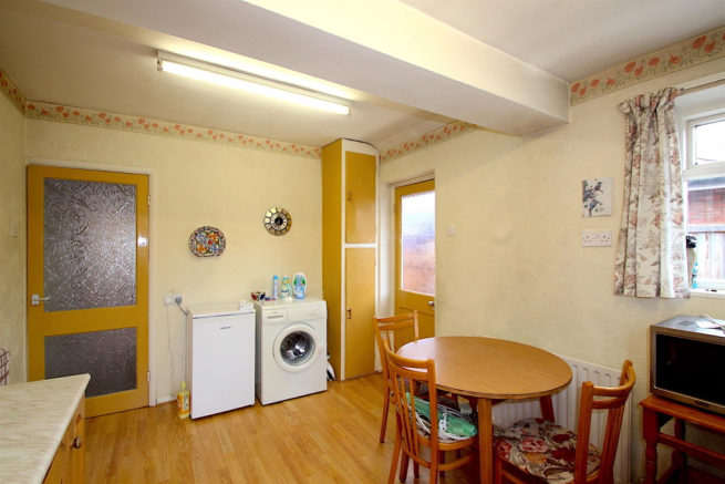 Extended Breakfast Kitchen