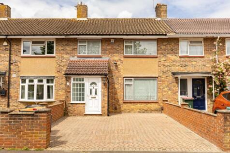 Walnut Lane, Crawley, RH11