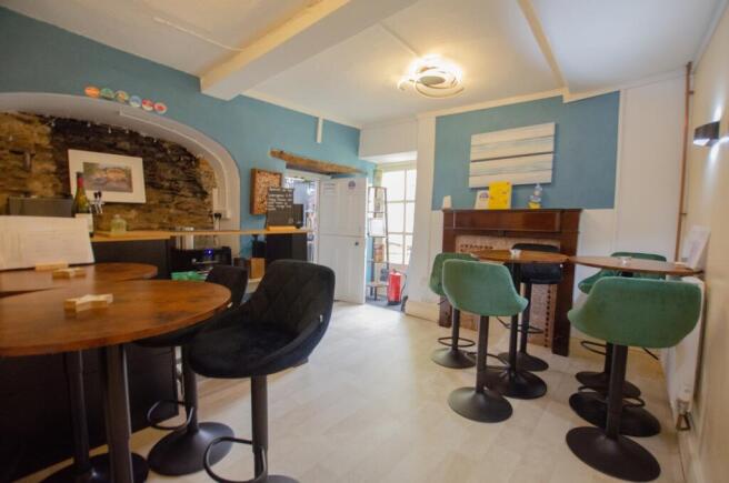 To Book A Viewing Call TPS Lostwithiel on 01208 87