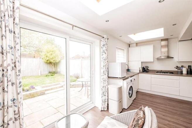 Kitchen/Sun Room