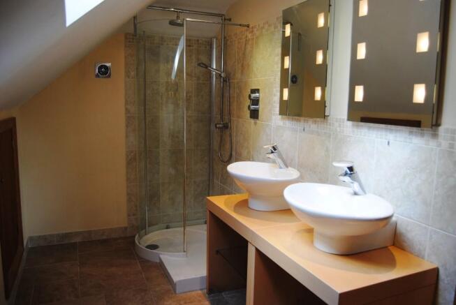 Ensuite