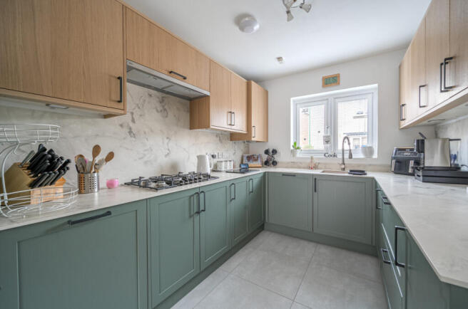 14366511169ce70c77b65d