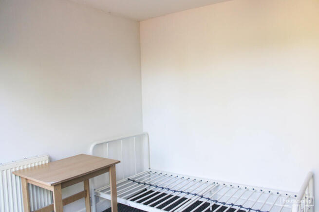 Bedroom.jpg