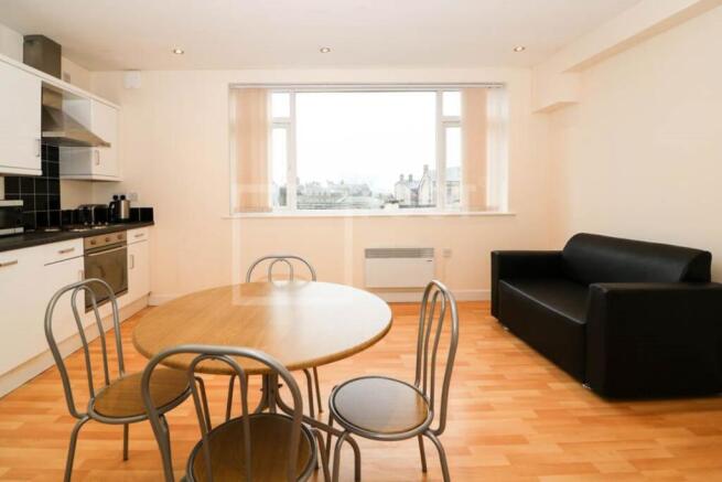 1 bed Apartment to rent Image 9