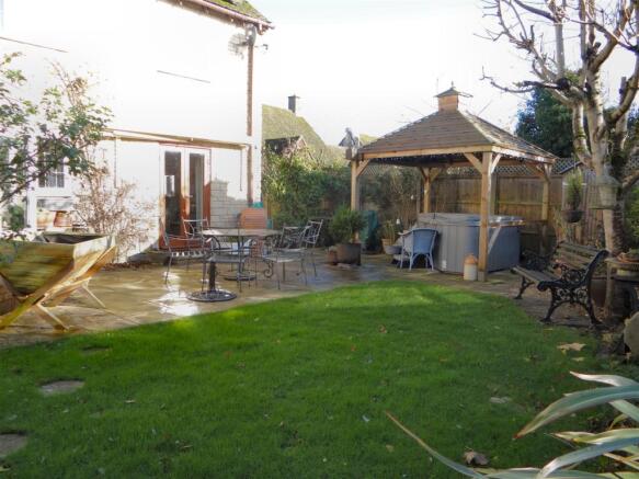 Garden3.JPG