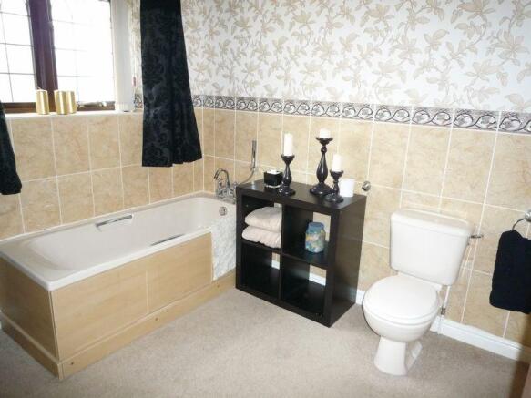 En Suite Bathroom