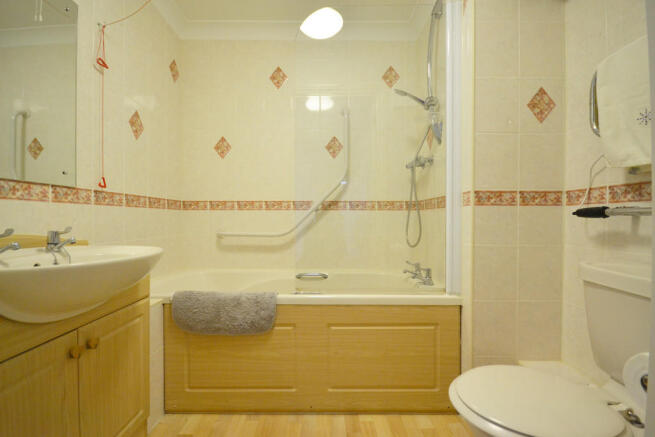 Photo 6
