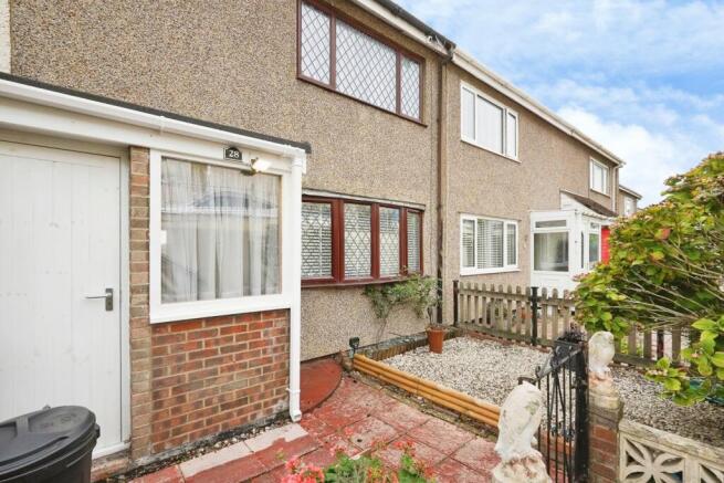 2-bed terraced on Weavers Way, Dover, Kent, CT16, £200,000