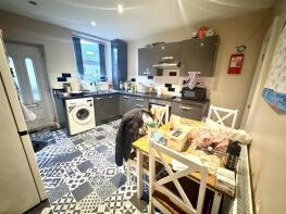 28, Spooner Road, Sheffield S10 5BN