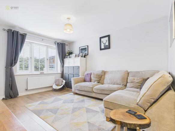 cam01332g0pr0647still005