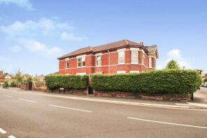 20, Heron Court Road, Bournemouth BH3 7LN
