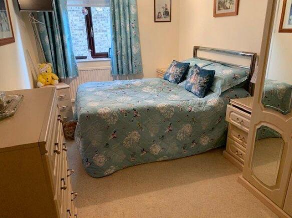 Photo 8
