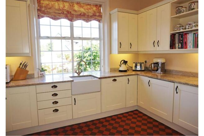 Kitchen/Breakfast