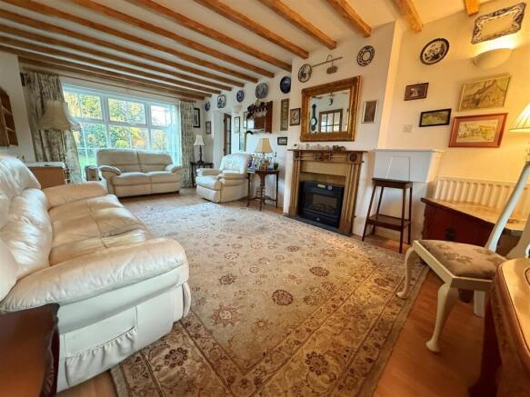 Mill Farm Close, Dunchurch, Rugby photo 3