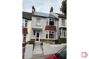 16, Hillcrest Road, Chatham ME4 6EG