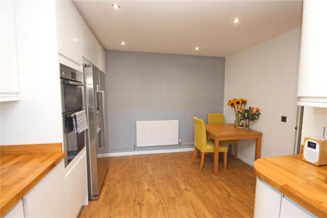 Kitchen Dining Area
