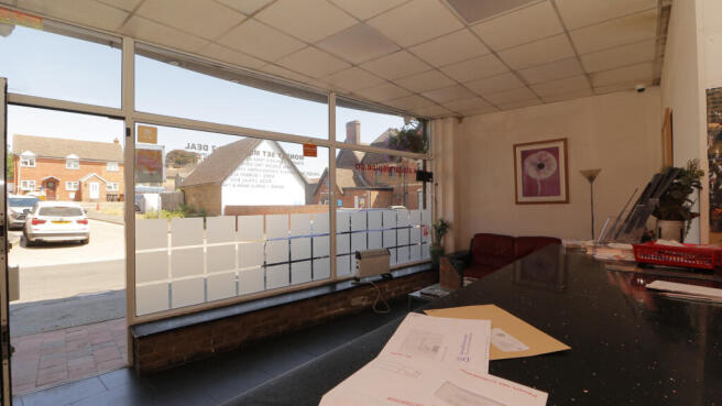 Photo 2