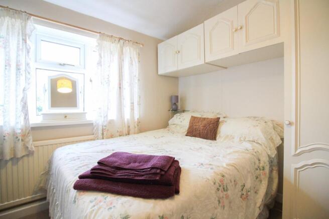 Master Bedroom2
