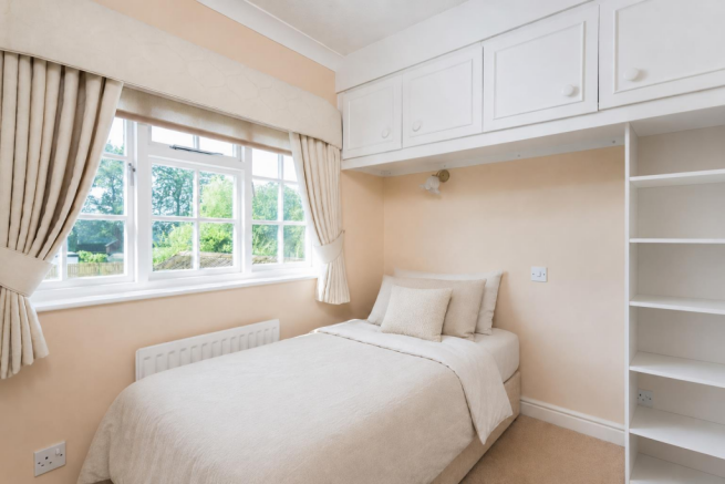 3 bed Detached for sale Image 10