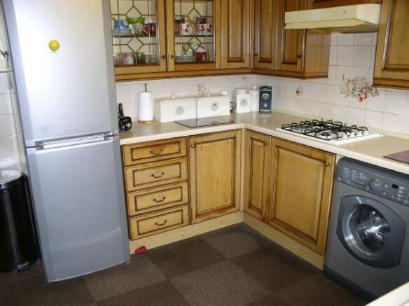 Fitted Kitchen Pictu