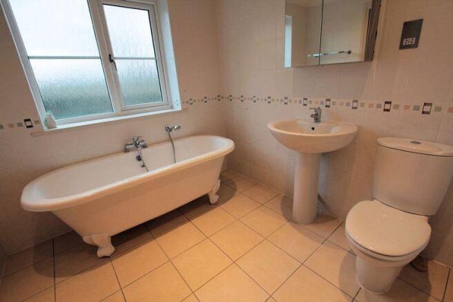 Master En-Suite