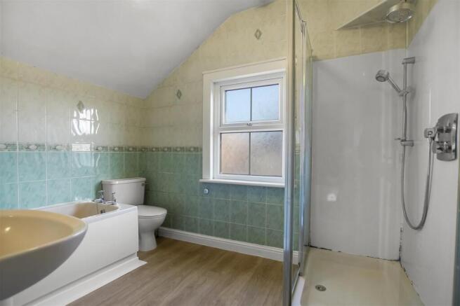 3 bed Semi-Detached for sale Image 10