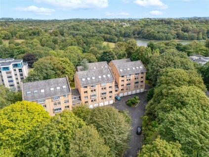 West Court, West Avenue, Roundhay, Leeds
