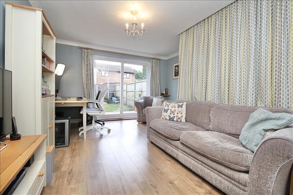 Lounge / Dining Room