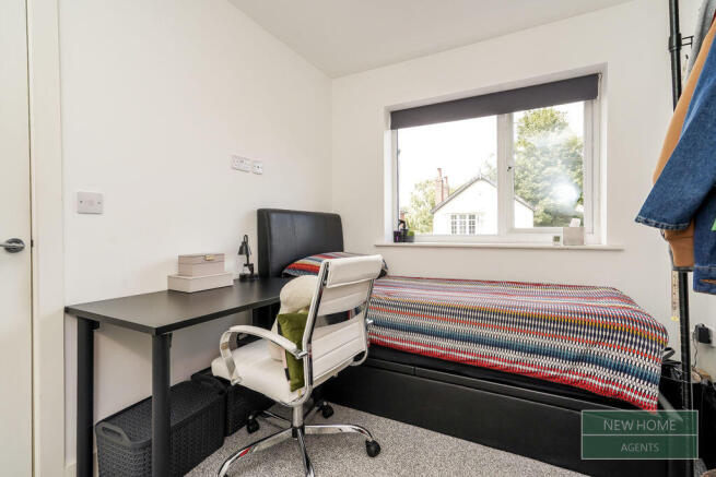 3 bed Terraced for sale Image 12