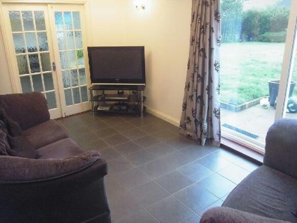 REAR SITTING ROOM