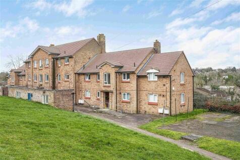 Northfield Road, Harpenden, AL5