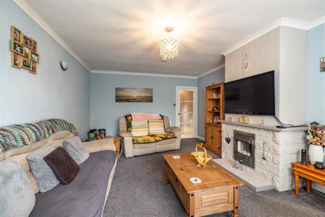 19 Brunton Park Bowden 16.JPG