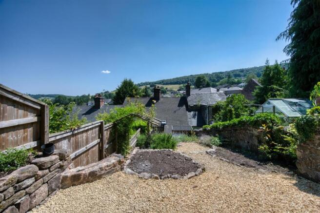 Garden and view south.jpg