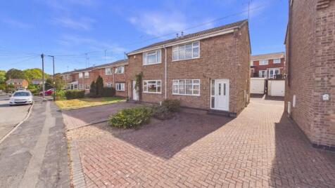 Handsacre Close, Swadlincote, Derbyshire, DE11 9SA