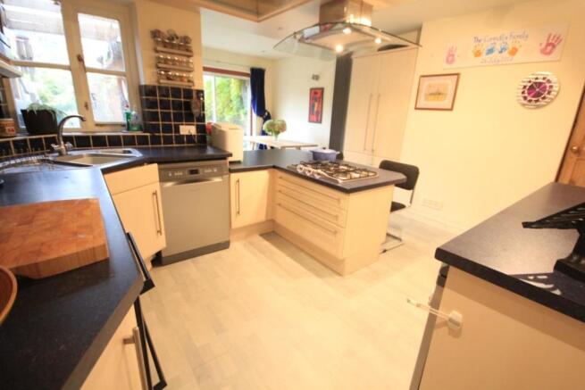 Open Plan Kitchen Di