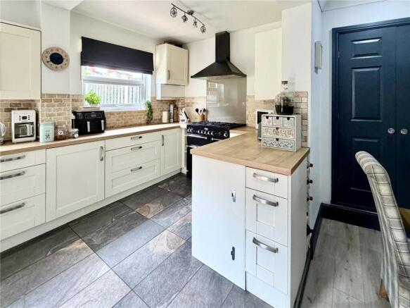 4 bed End of Terrace for sale Image 4
